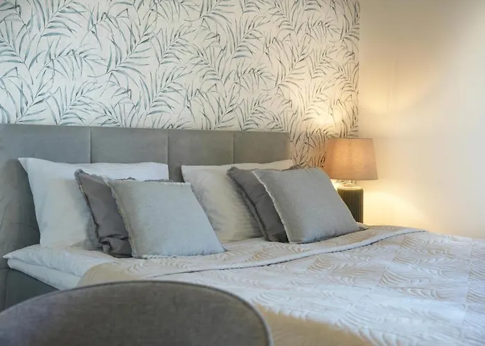 In - - Pilice Jastrzębia Góra